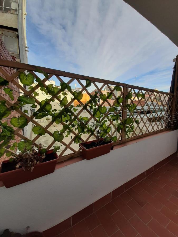 Nur Apartment Terrassa Luaran gambar