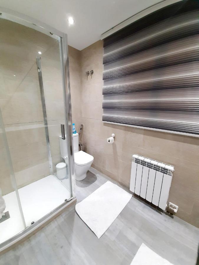Nur Apartment Terrassa Luaran gambar